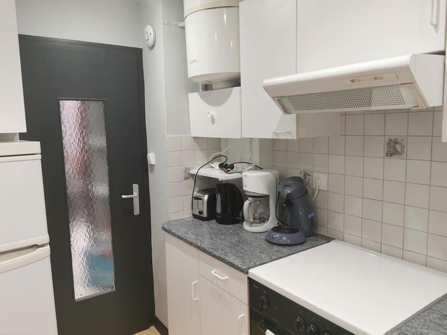 Appartement Meubles A Villeurbanne Lyon Εξωτερικό φωτογραφία